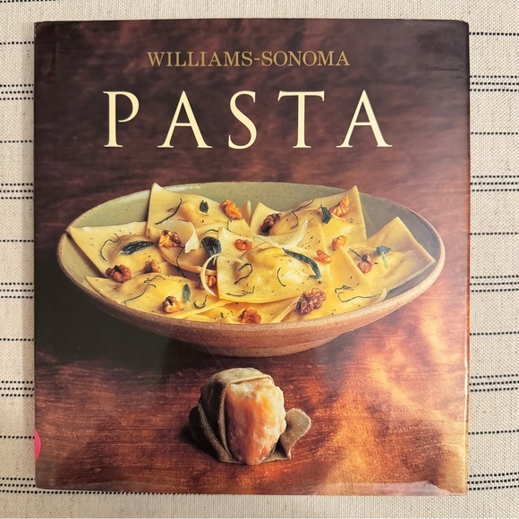 Williams-Sonoma Collection: Pasta Hardcover Book - Picture 3 of 6